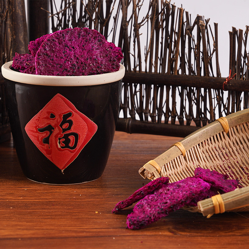 ผลไม้มังกรแห้งแช่แข็ง